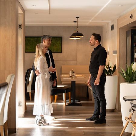 Penzion A Restaurace Bily Mlyn Liberec Zewnętrze zdjęcie