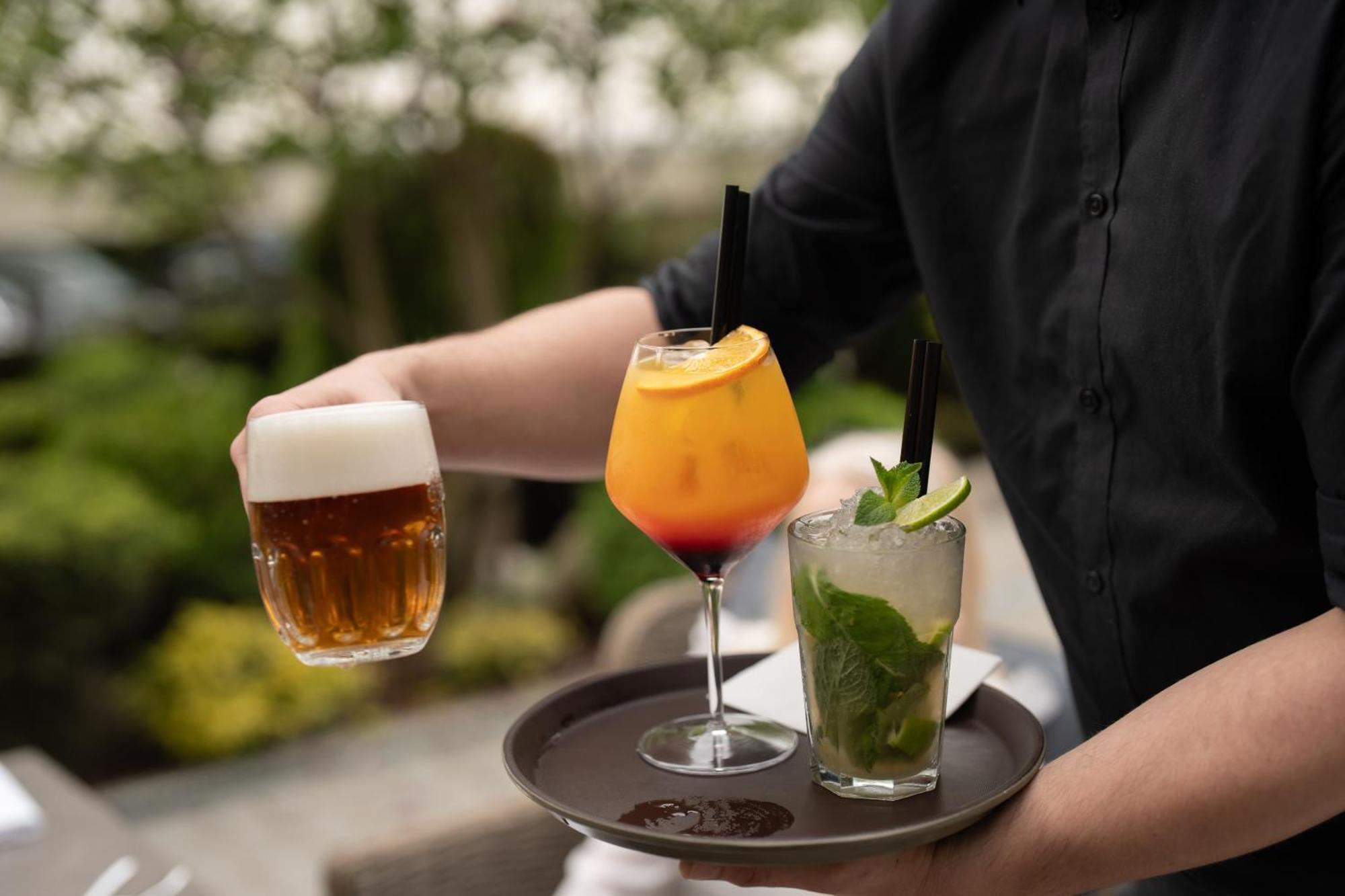 Penzion A Restaurace Bily Mlyn Liberec Zewnętrze zdjęcie
