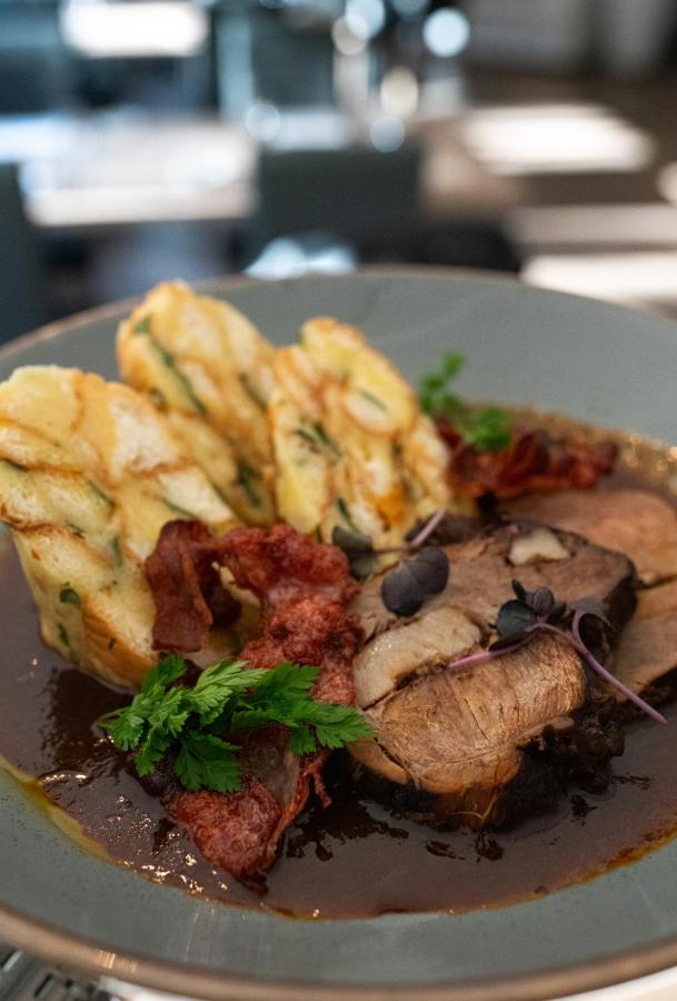 Penzion A Restaurace Bily Mlyn Liberec Zewnętrze zdjęcie